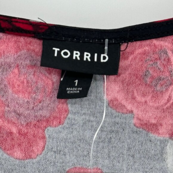Torrid size 1X plus Black red  Floral Surplice Babydoll Top  Sheer Sleeves new - Picture 3 of 12
